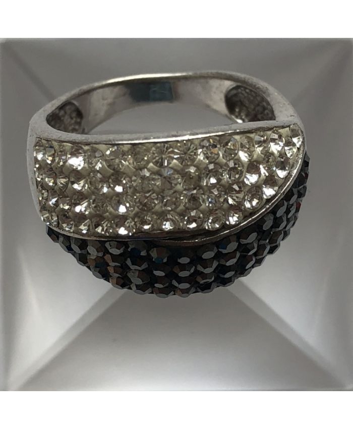 Кольцо с цирконом из серебра