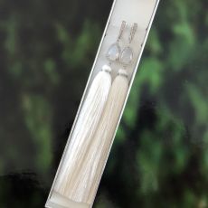 Серьги с кисточками белые длина 8 - 14 см